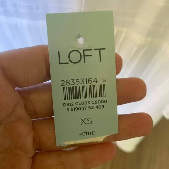 Loft white flowy blouse - Picture 3 of 3